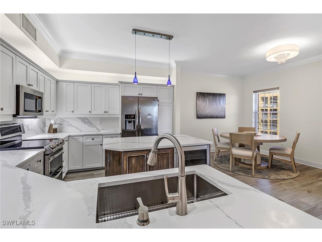 450 Bayfront Place #4405 Naples FL 34102 225072214 image4