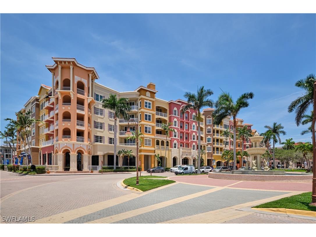 450 Bayfront Place #4502 Naples FL 34102 224007020 image1