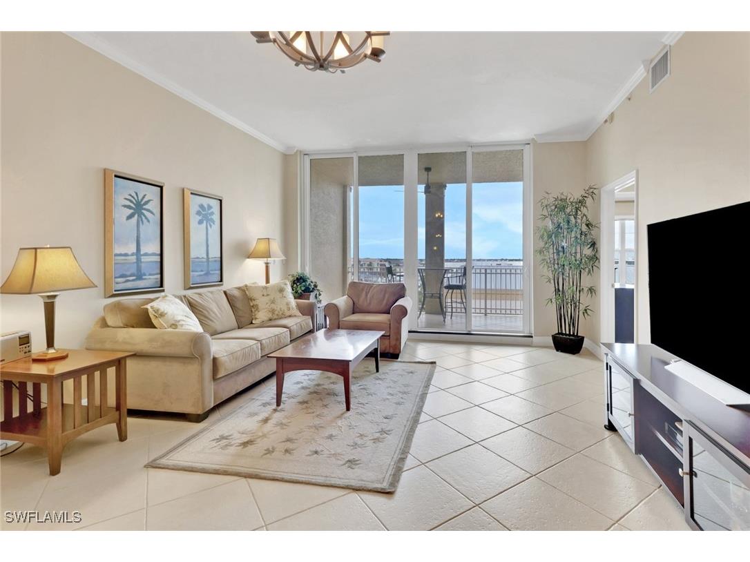 450 Bayfront Place #4509 Naples FL 34102 225074917 image2