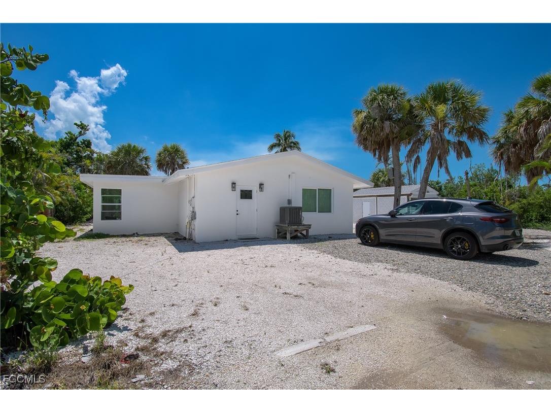 450 Birdsong Place Sanibel FL 33957 2026000235 image25