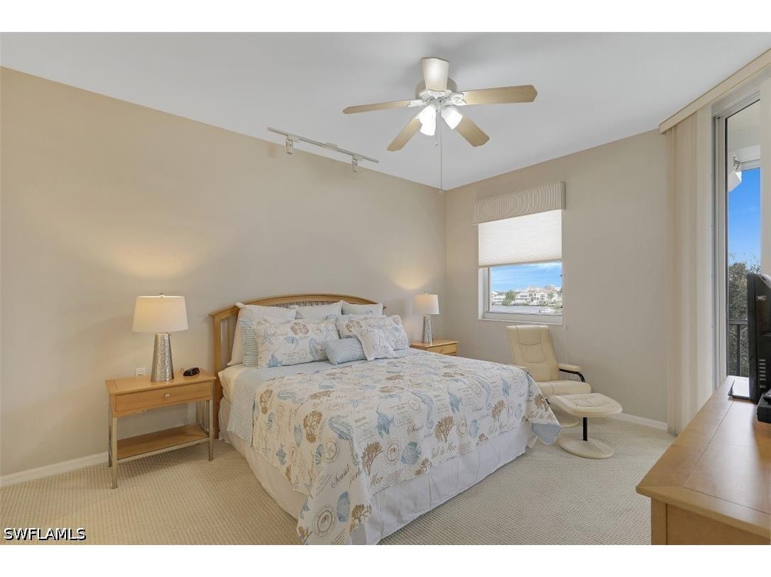 450 Launch Circle #404 Naples FL 34108 226018428 image10