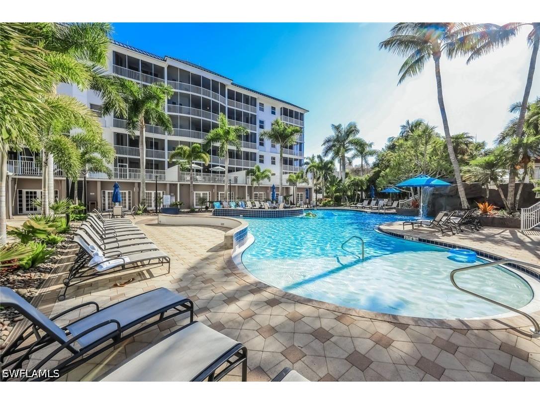 450 Launch Circle #501 Naples FL 34108 226016704 image1