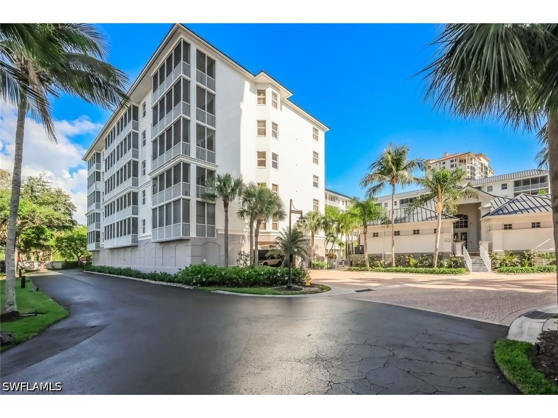 450 Launch Circle #501 Naples FL 34108 226016704 image35