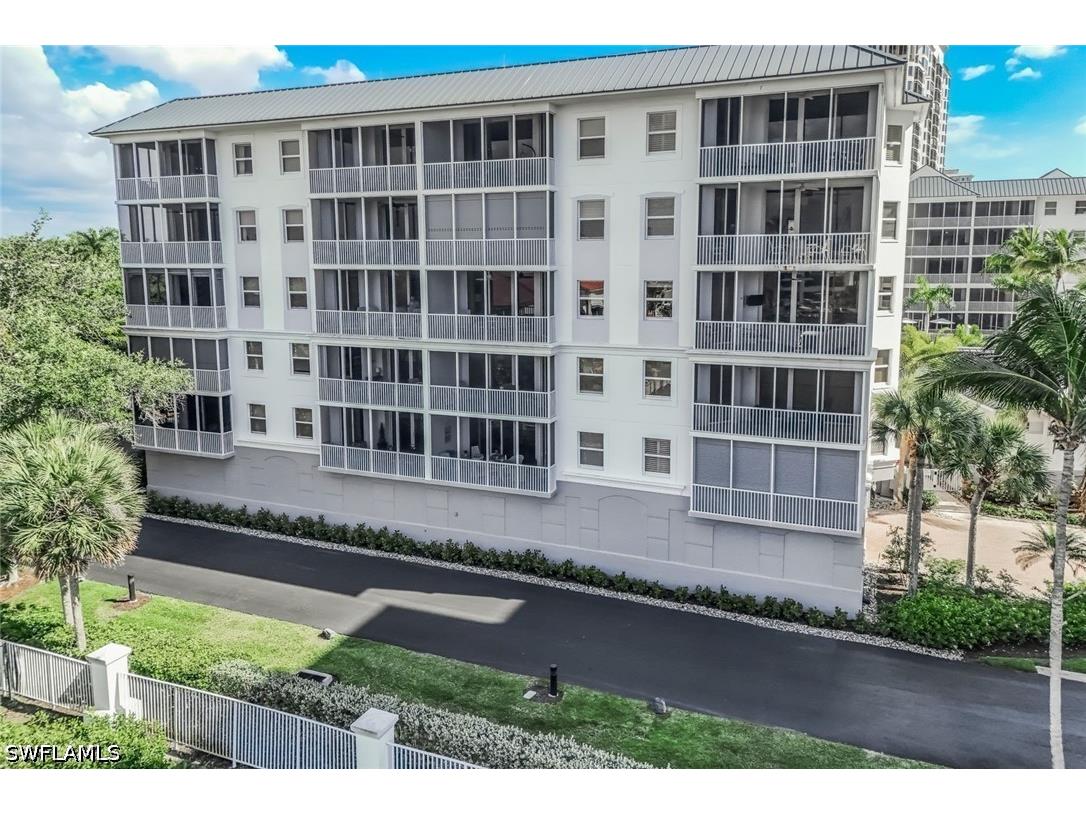 450 Launch Circle #501 Naples FL 34108 226016704 image37