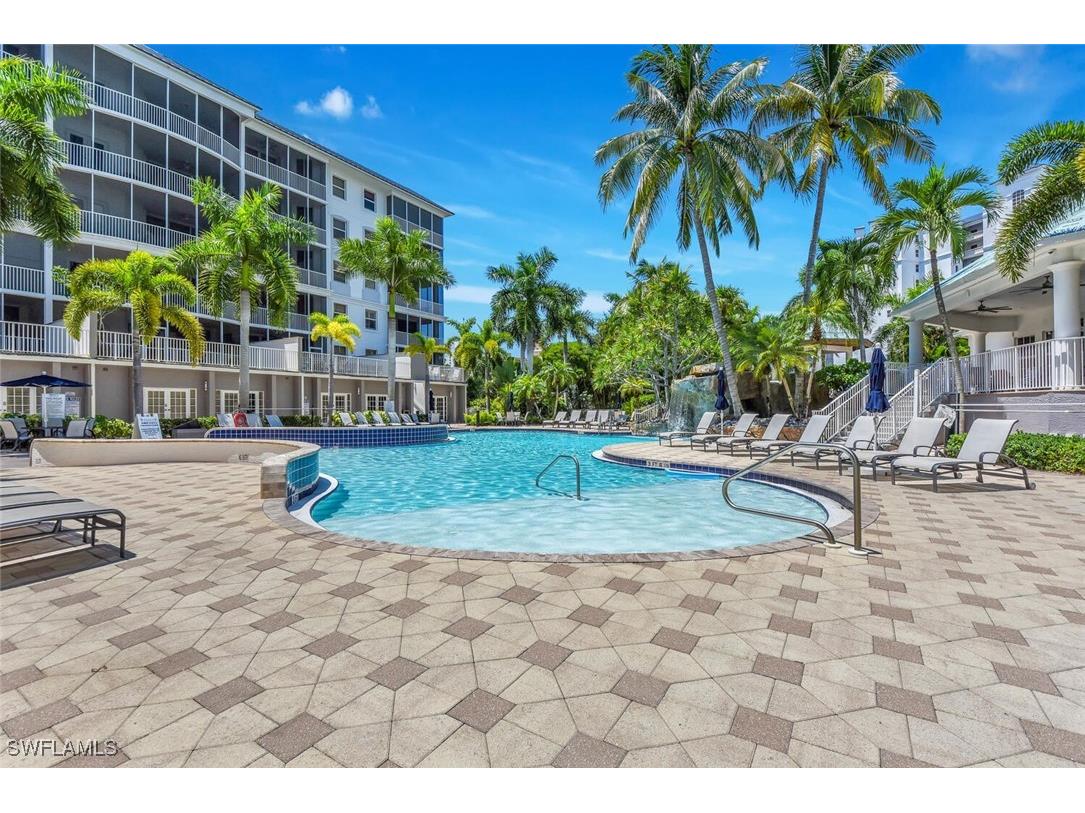 450 Launch Circle #602 Naples FL 34108 225064598 image25