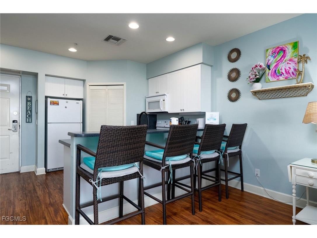 450 Old San Carlos Boulevard #303 Fort Myers Beach FL 33931 2026003276 image6