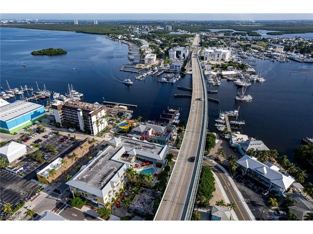 450 Old San Carlos Boulevard #309 Fort Myers Beach FL 33931 2025007638 image3