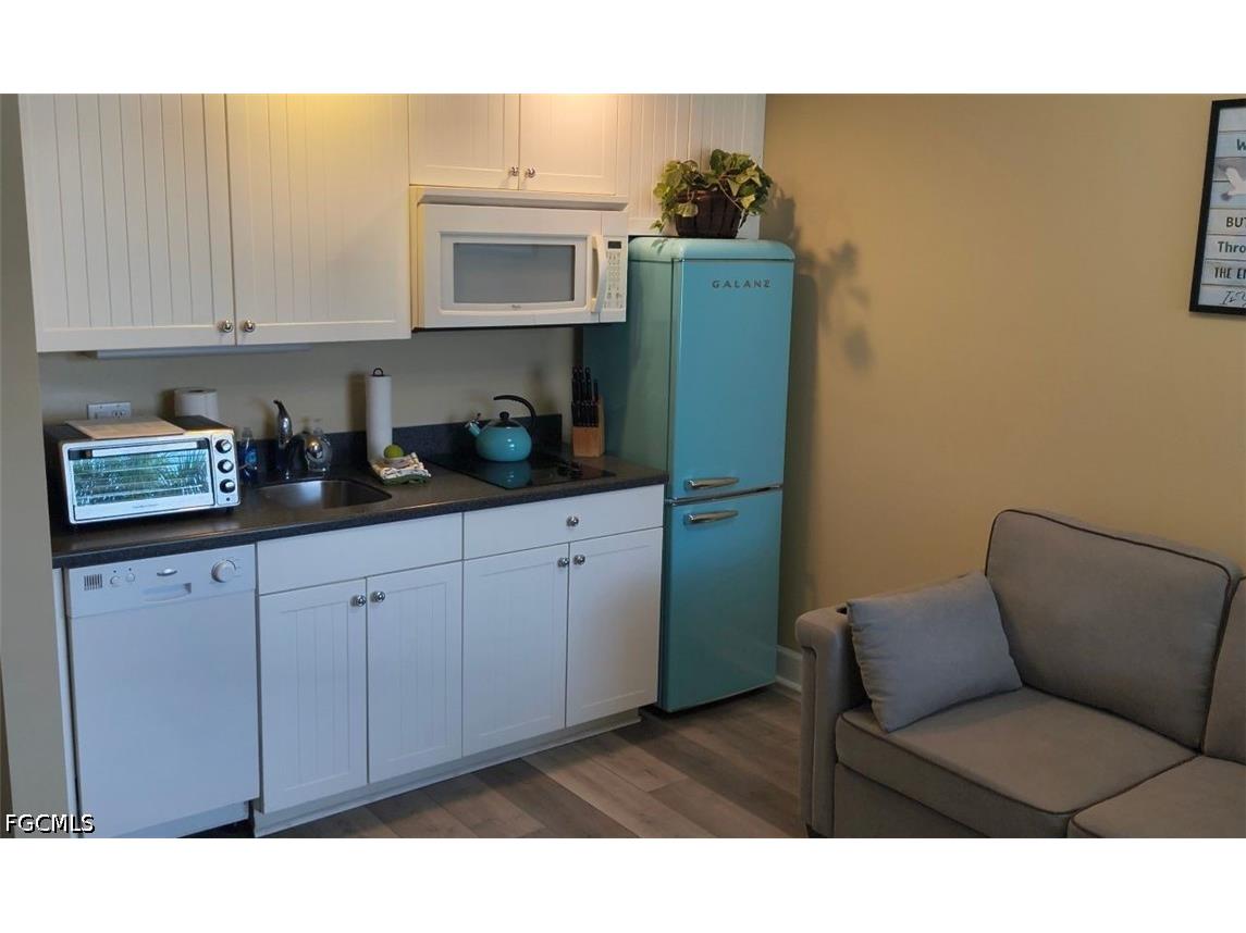 450 Old San Carlos Boulevard SW #309 Fort Myers Beach FL 33931 2026019298 image16