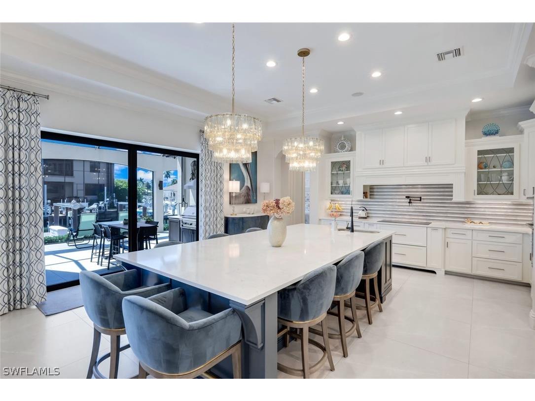 450 Pepperwood Court Marco Island FL 34145 226011423 image8