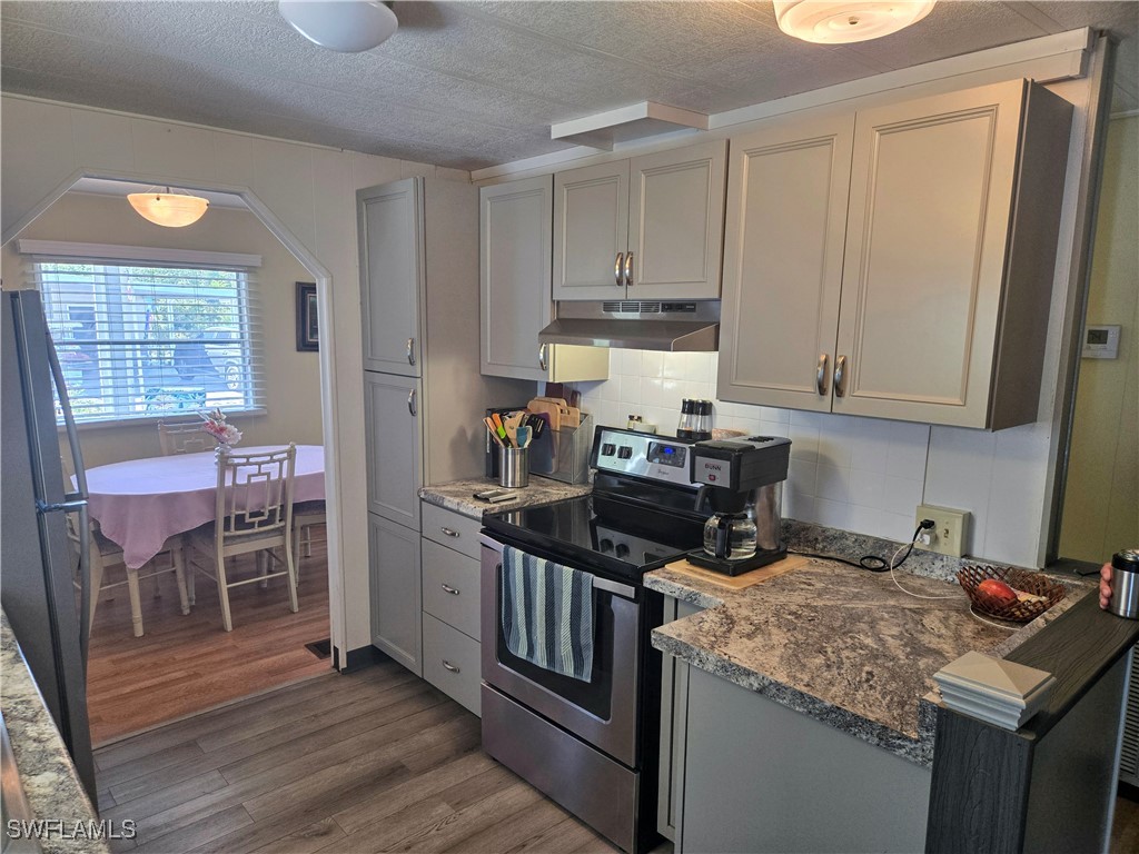 450 Snead Drive North Fort Myers FL 33903 225045454 image9