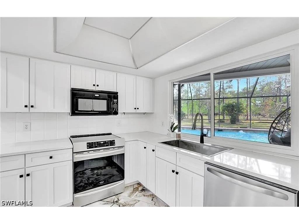 4500 1st Avenue NW Naples FL 34119 226017165 image1