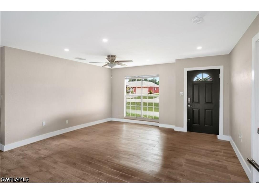 4500 30th Place SW Naples FL 34116 226025543 image2