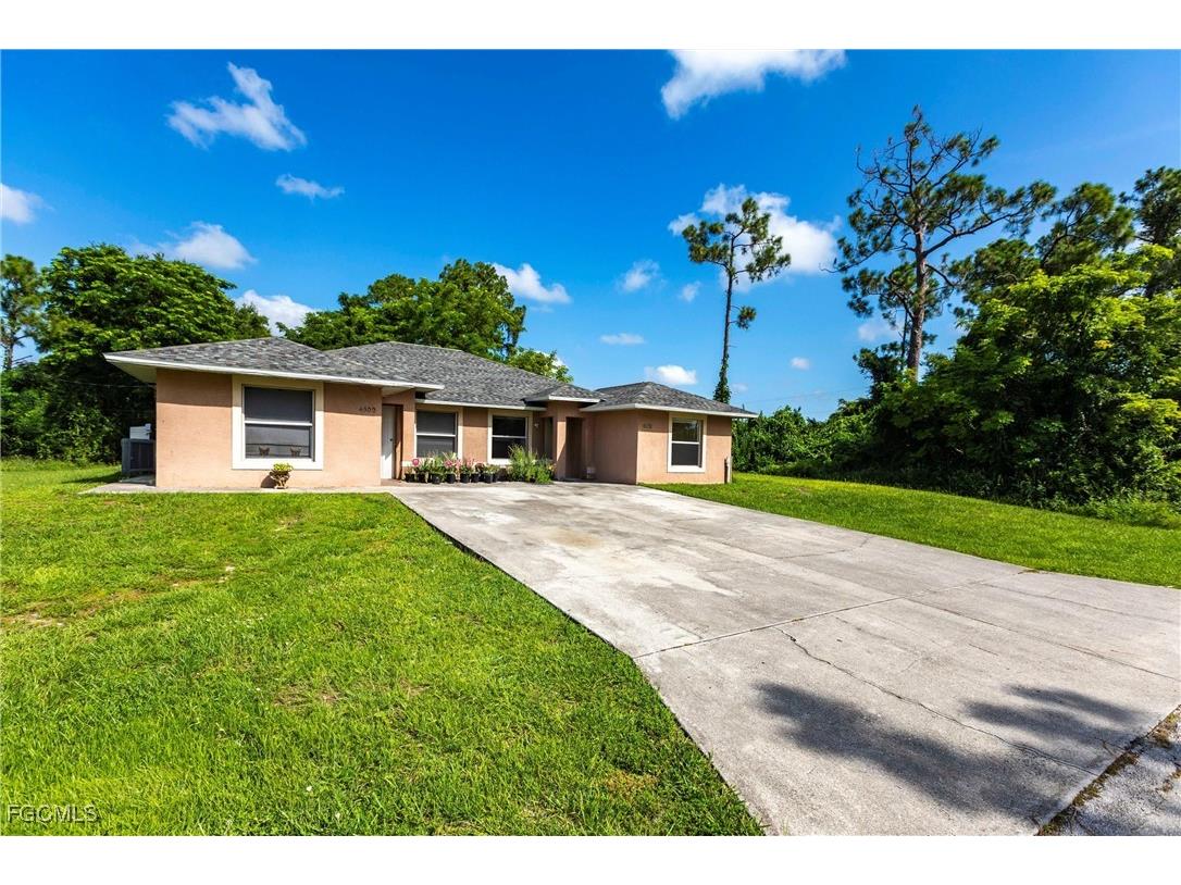 4500 30th Street SW Lehigh Acres FL 33973 2025003728 image1