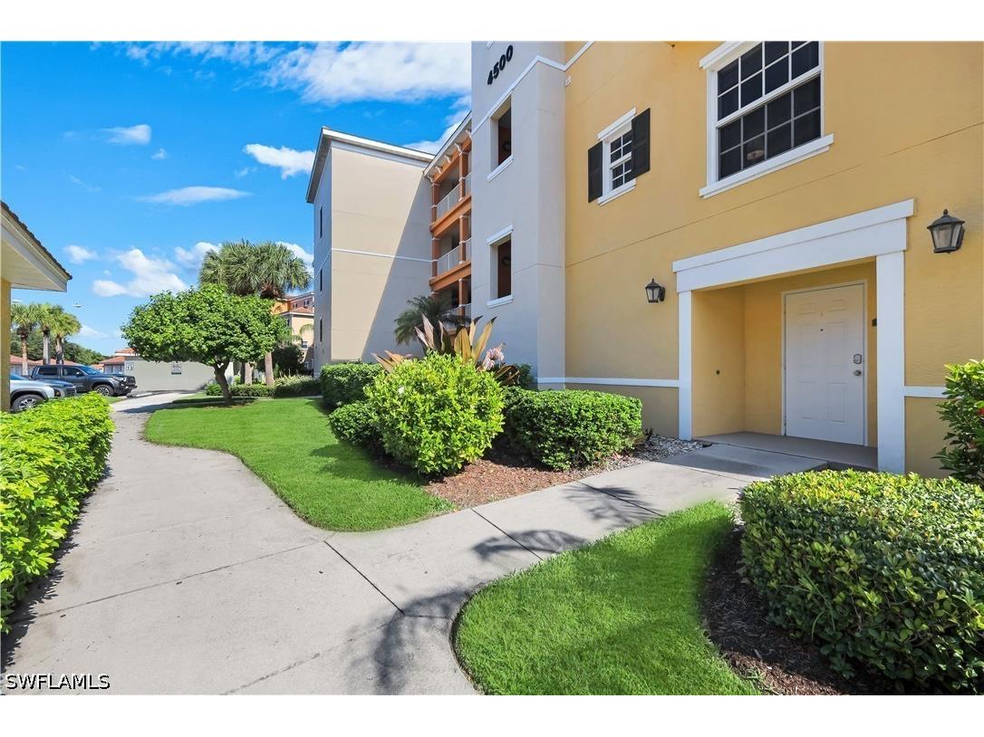 4500 Botanical Place Circle #107 Naples FL 34112 226020956 image3