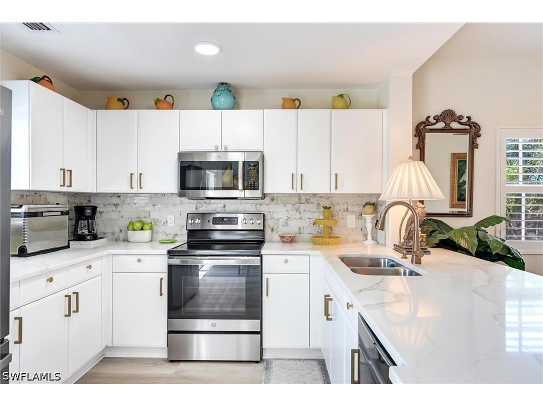 4500 Botanical Place Circle #301 Naples FL 34112 226012765 image18