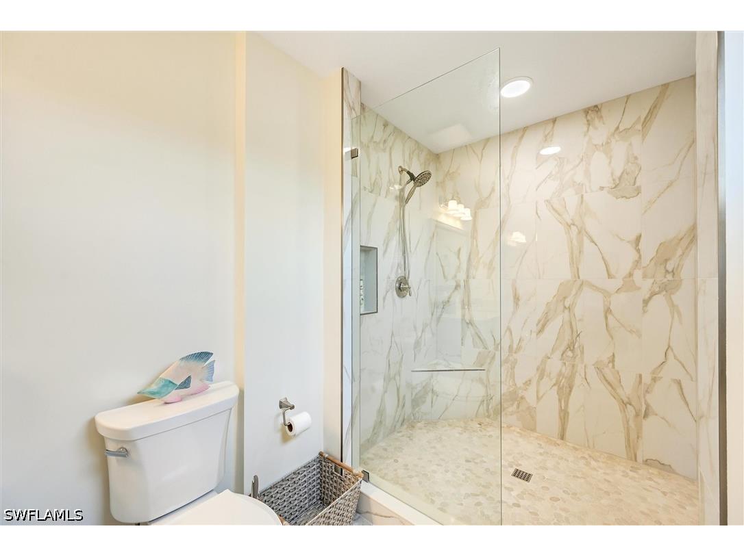 4500 Botanical Place Circle #301 Naples FL 34112 226012765 image39