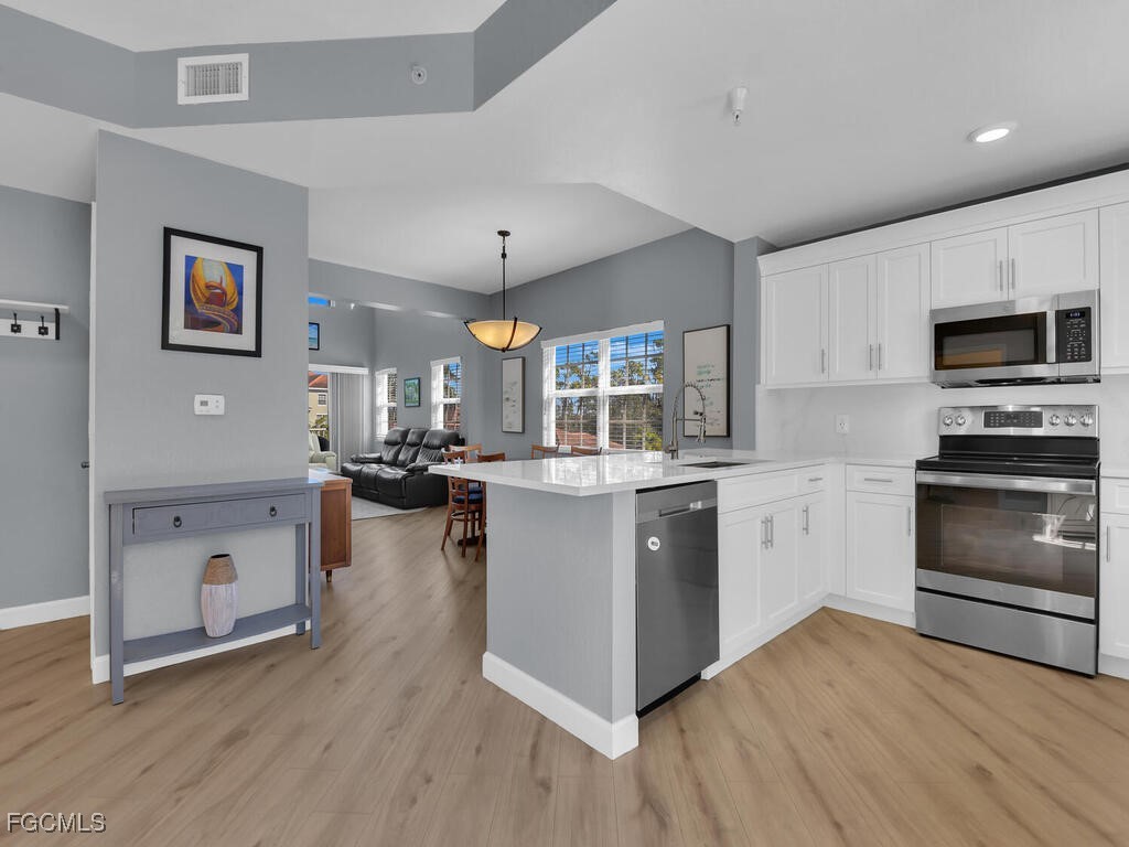 4500 Botanical Place Circle #307 Naples FL 34112 2026005741 image11