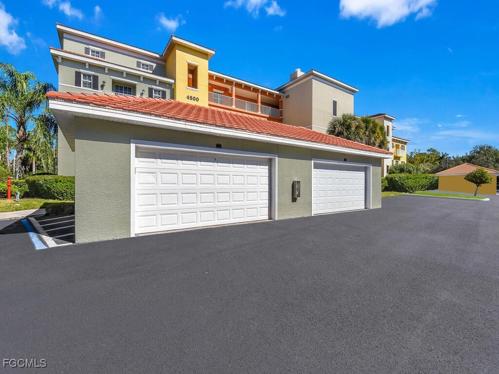 4500 Botanical Place Circle #307 Naples FL 34112 2026005741 image31