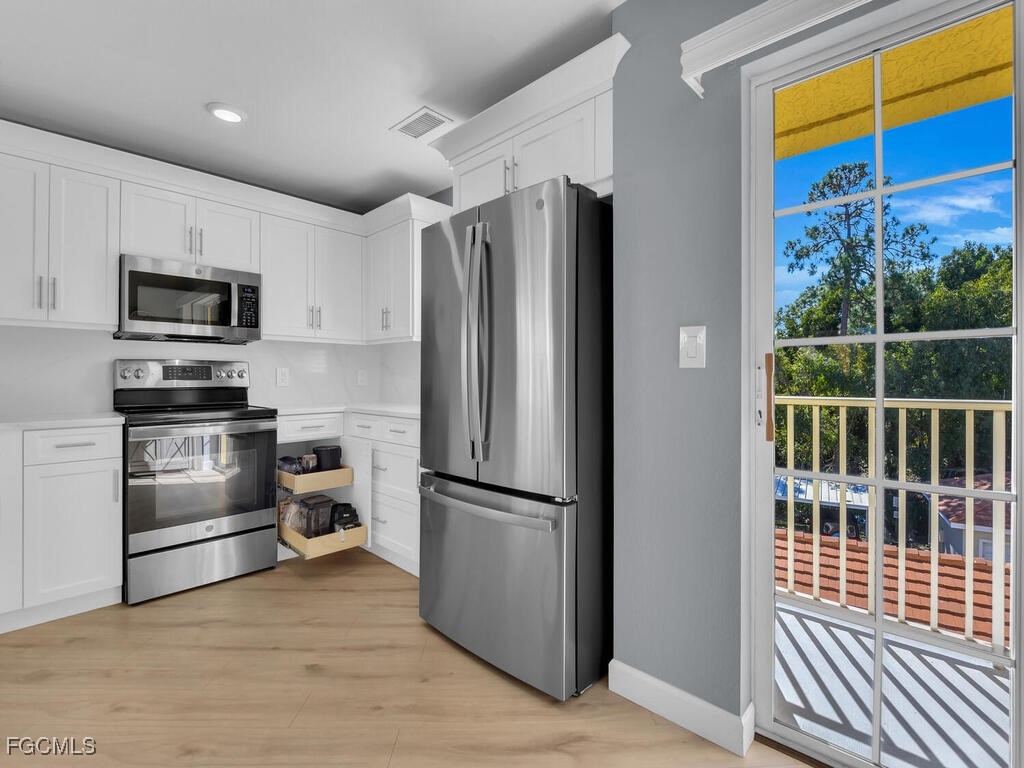 4500 Botanical Place Circle #307 Naples FL 34112 2026005741 image9
