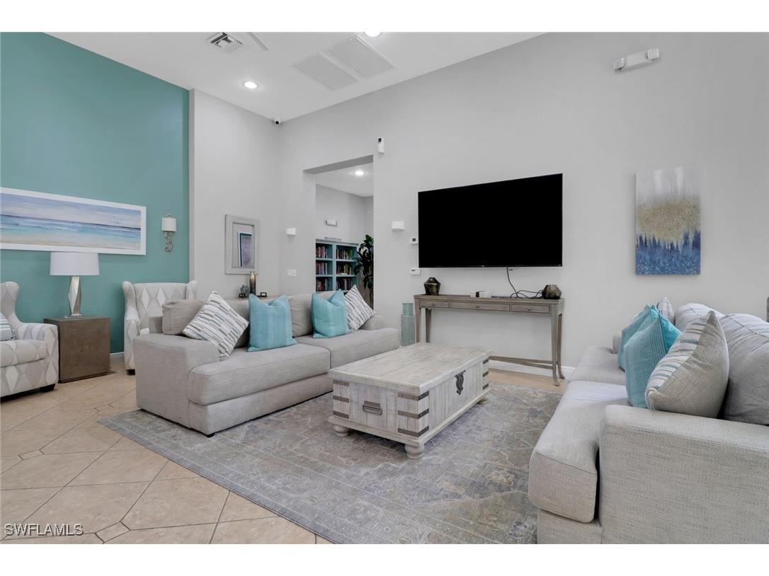 4500 Botanical Place Circle #101 Naples FL 34112 225077465 image33