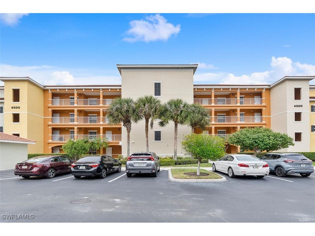 4500 Botanical Place Circle #404 Naples FL 34112 225005589 image1