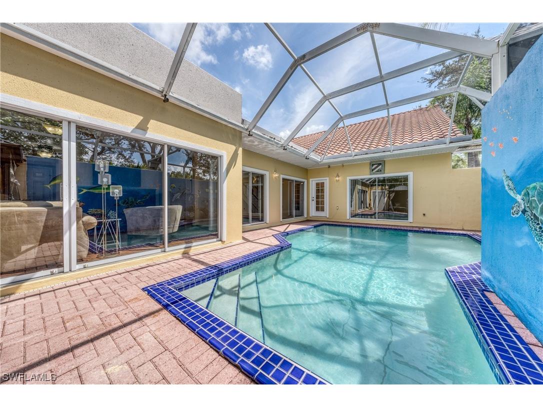 4500 Court Way Naples FL 34109 223063858 image1