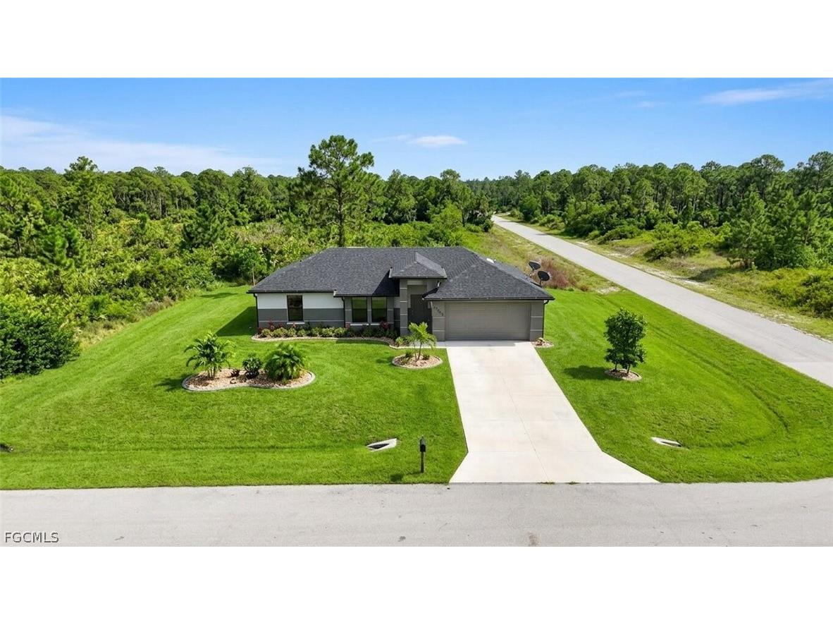 4500 E 5th Street Lehigh Acres FL 33972 2026013511 image1