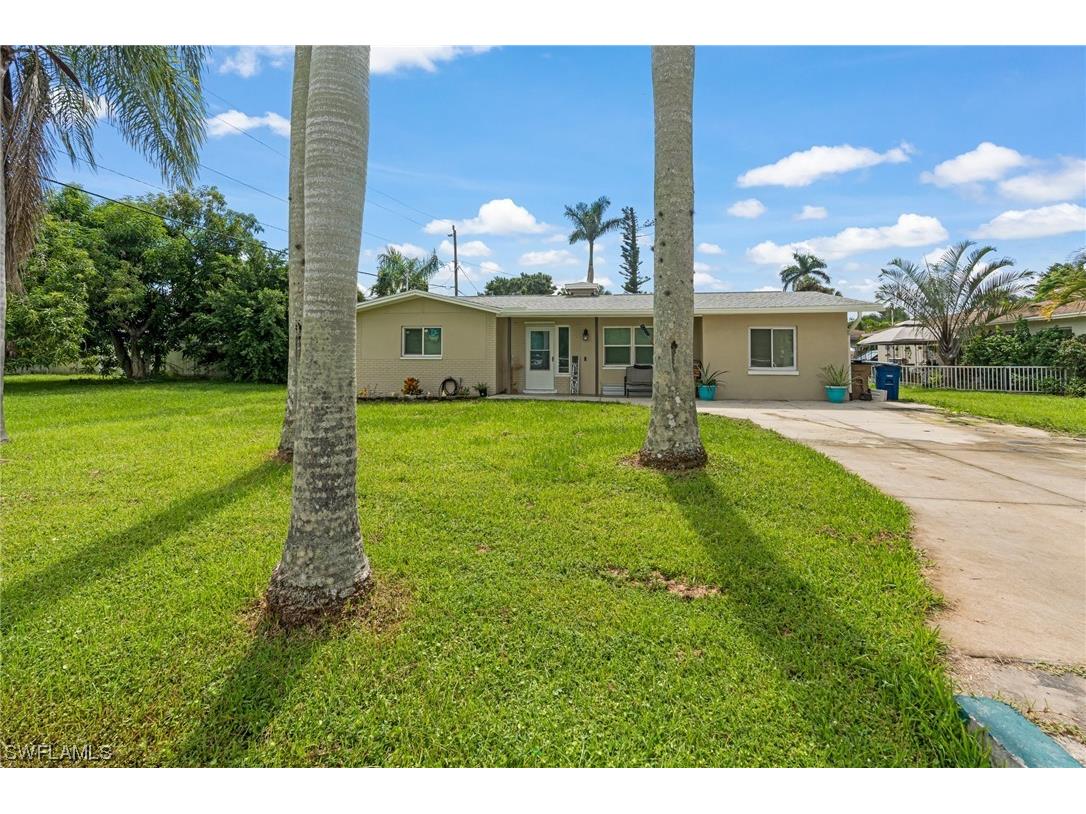 4500 Illinois Drive Fort Myers FL 33905 223071648 image1