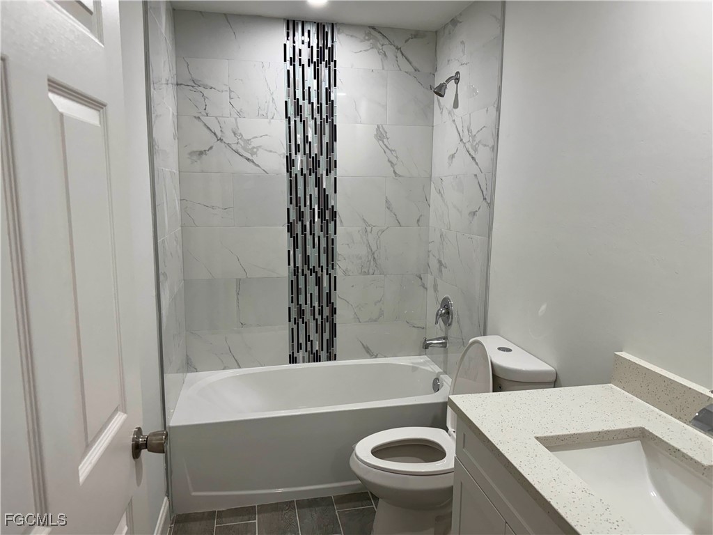 4501-4503 25th Street SW Lehigh Acres FL 33973 2025015842 image9