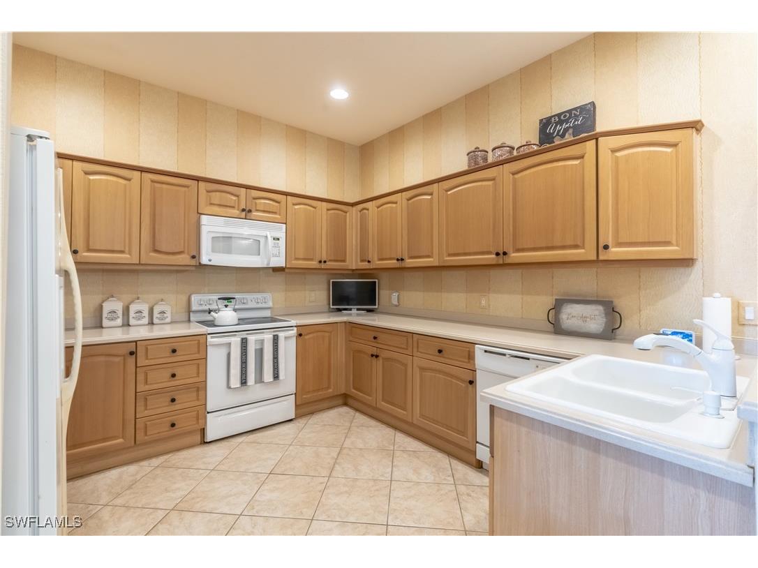 4501 Cardinal Cove Lane Naples FL 34114 225084267 image8