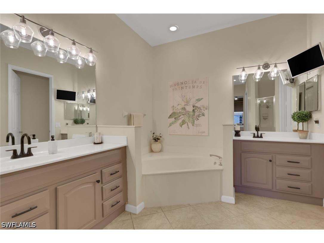 4501 Cardinal Cove Lane Naples FL 34114 226018700 image16