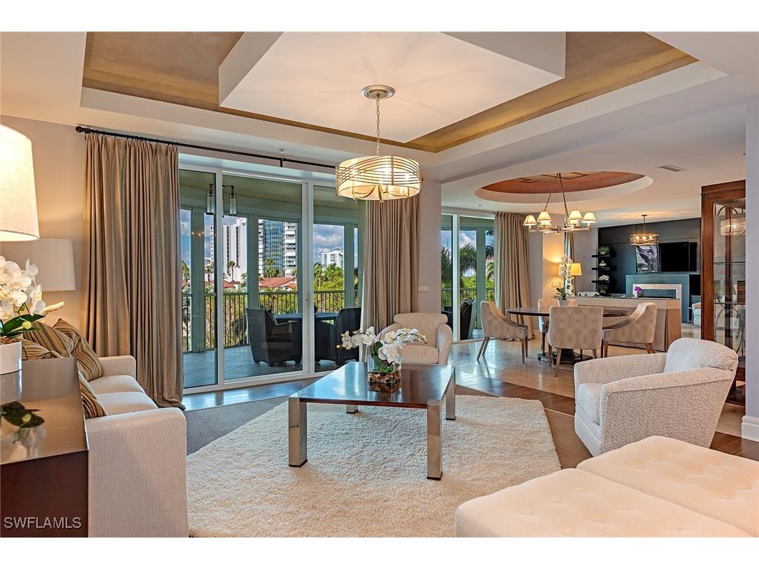 4501 Gulf Shore Boulevard N #404 Naples FL 34103 225076970 image1