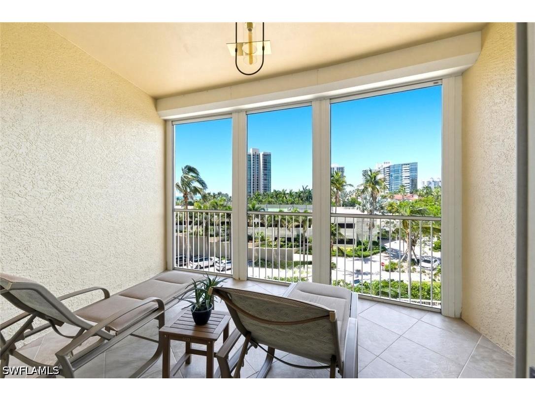 4501 Gulf Shore Boulevard N #404 Naples FL 34103 226016389 image24