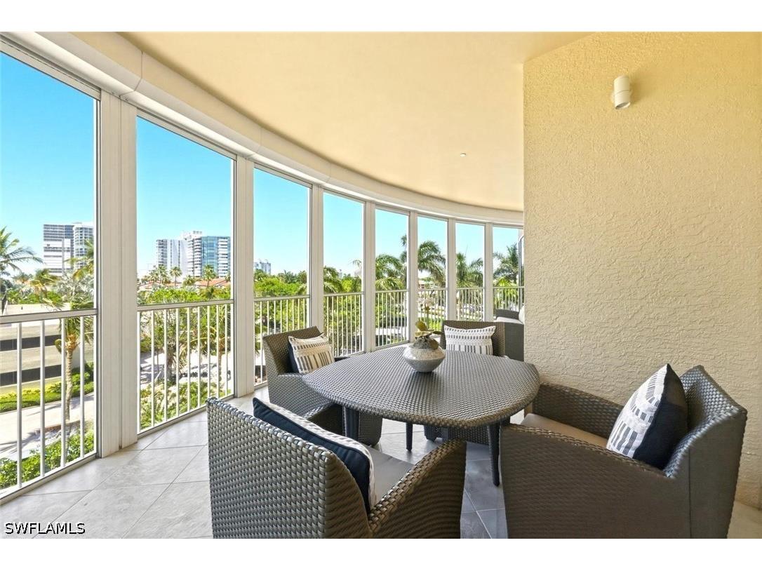 4501 Gulf Shore Boulevard N #404 Naples FL 34103 226016389 image38