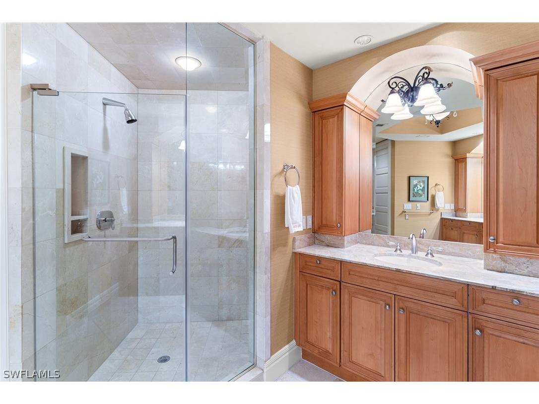 4501 Gulf Shore Boulevard N #405 Naples FL 34103 226006166 image20