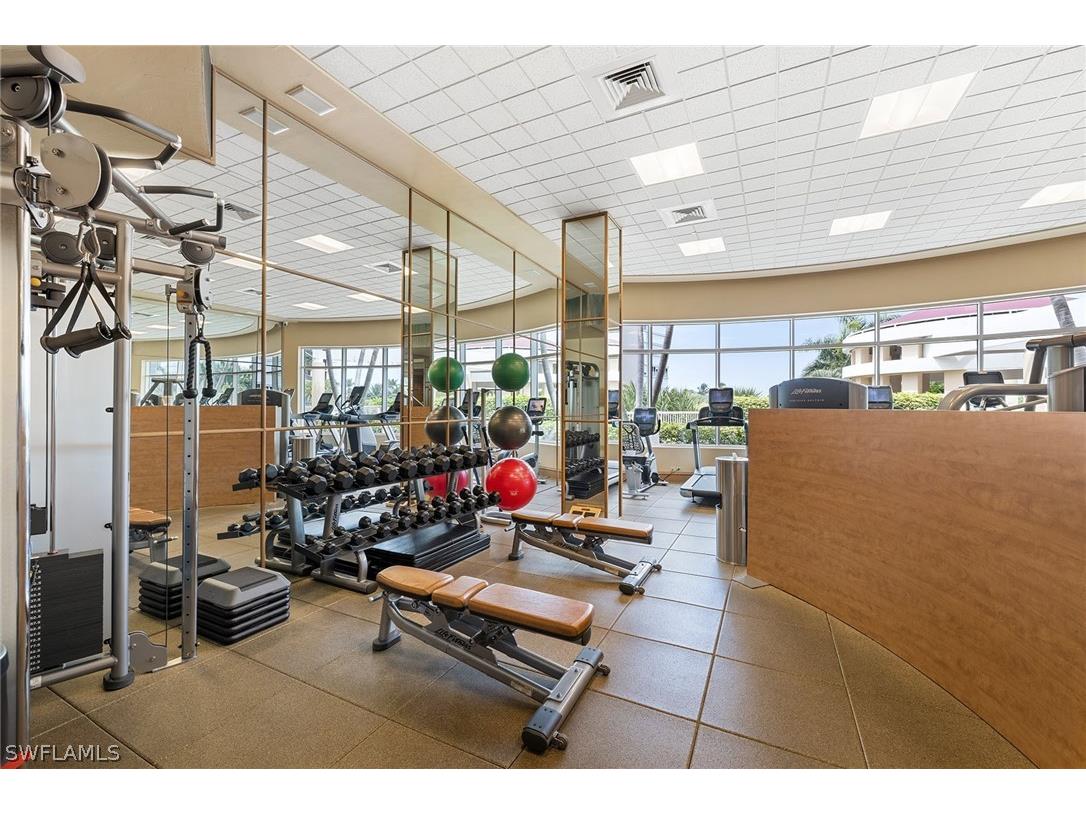 4501 Gulf Shore Boulevard N #405 Naples FL 34103 226006166 image38