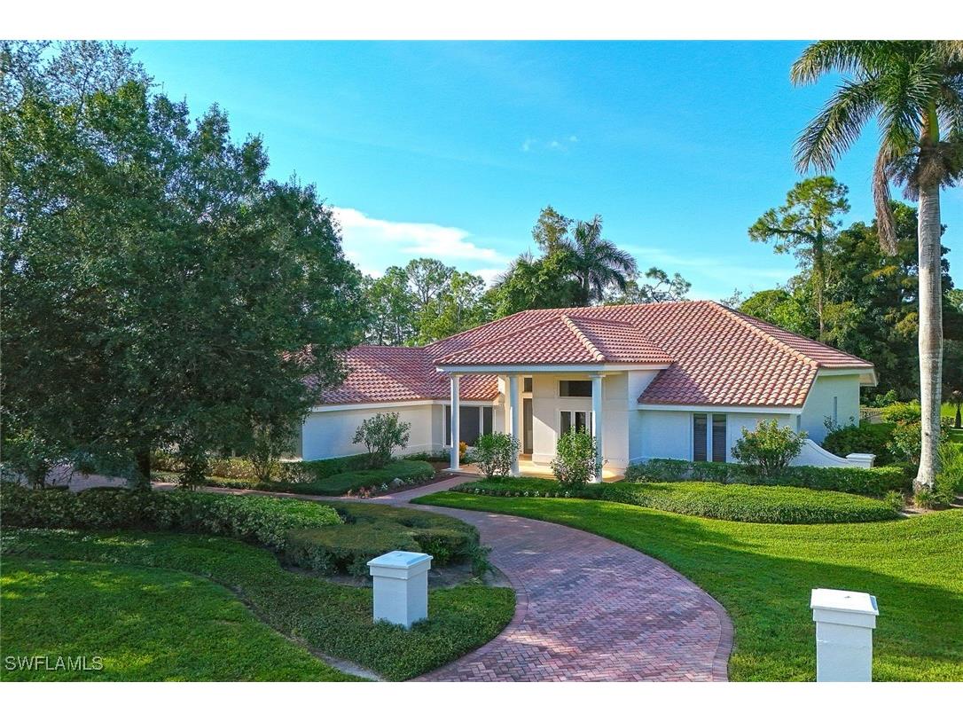 4502 Silver Fox Drive Naples FL 34119 225065621 image1