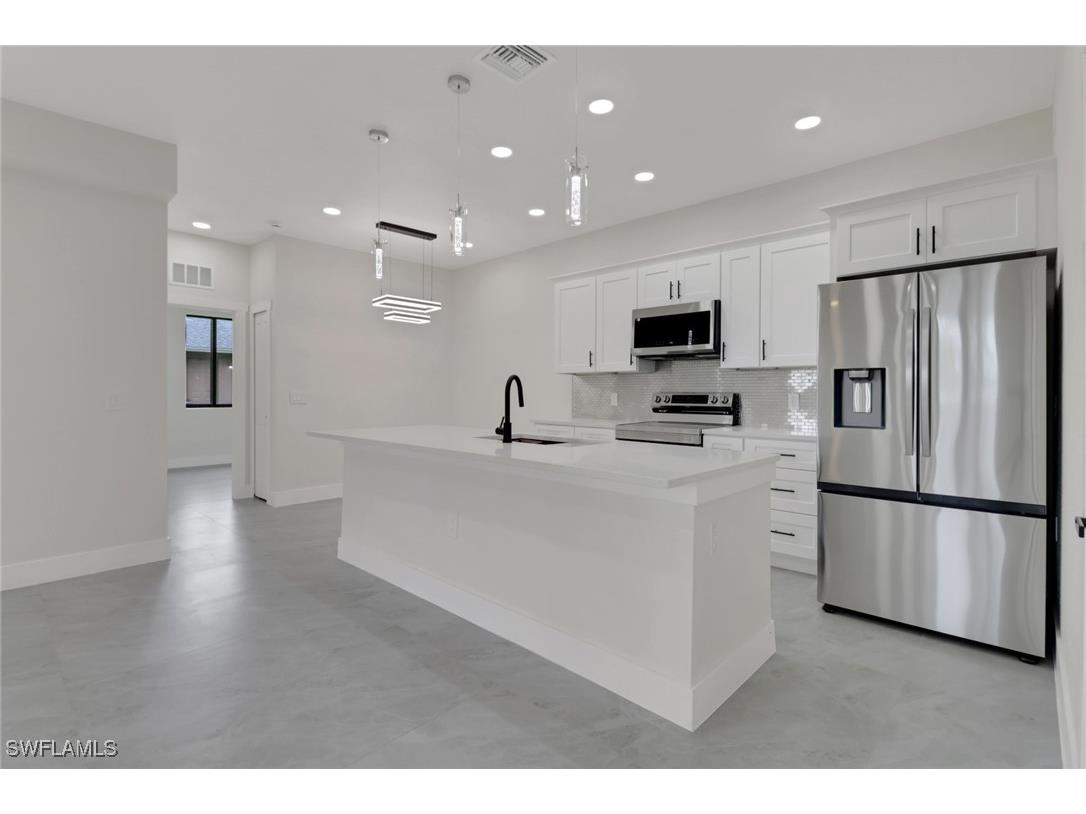4503 15th Street SW Lehigh Acres FL 33973 226003716 image4
