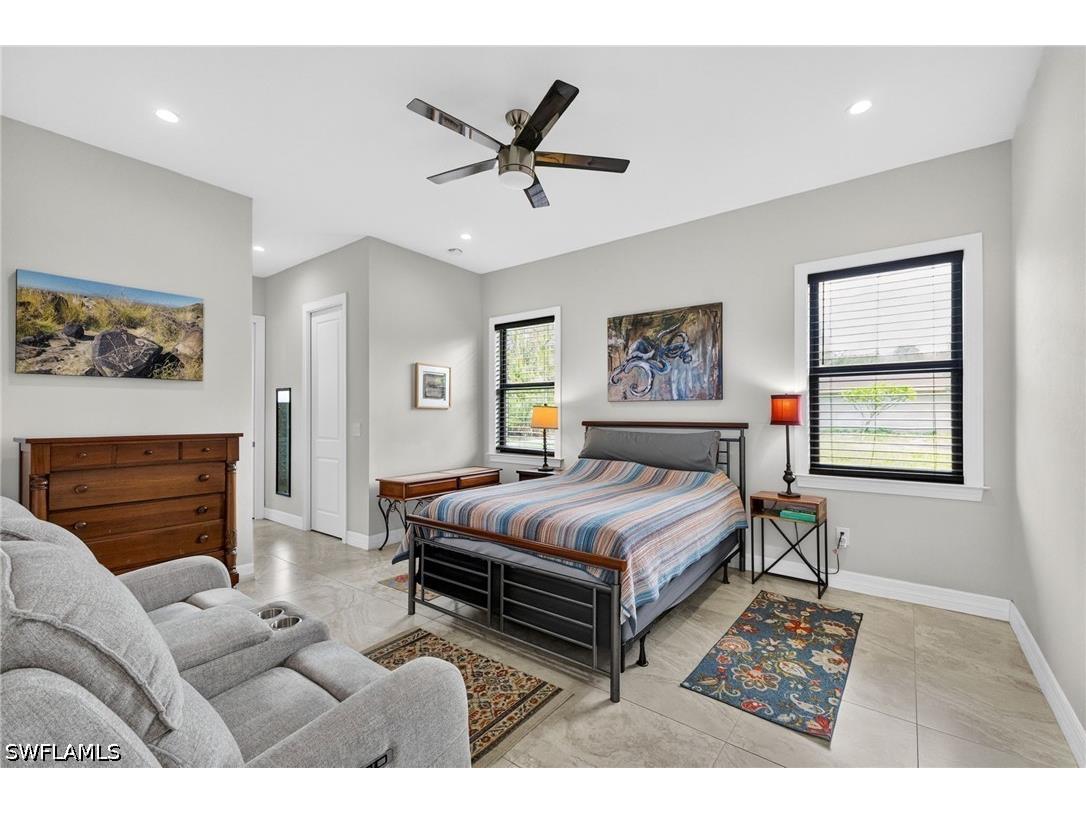 4504 16th Street NE Naples FL 34120 226020494 image6