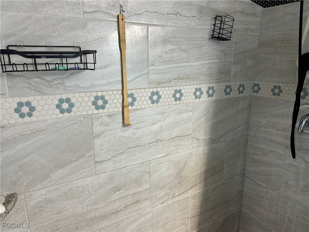 4505 Luckett Road Fort Myers FL 33905 2025025197 image13