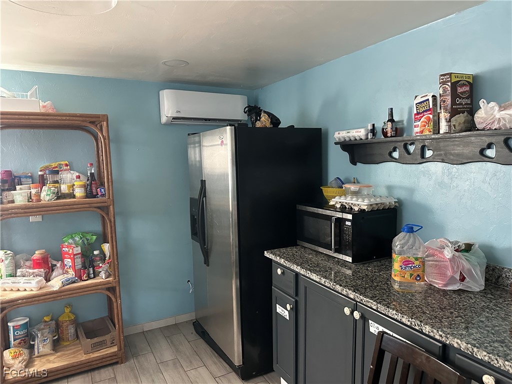 4505 Luckett Road Fort Myers FL 33905 2025025197 image16