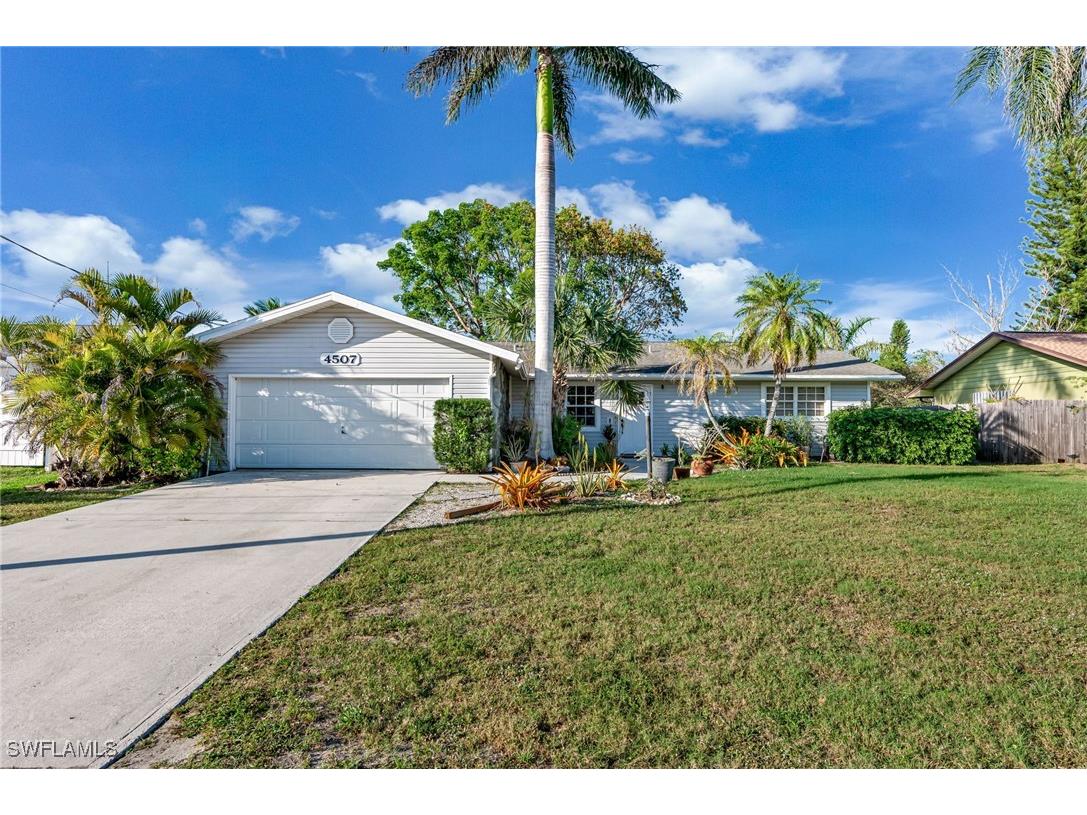 4507 25th Court SW Naples FL 34116 225019190 image1
