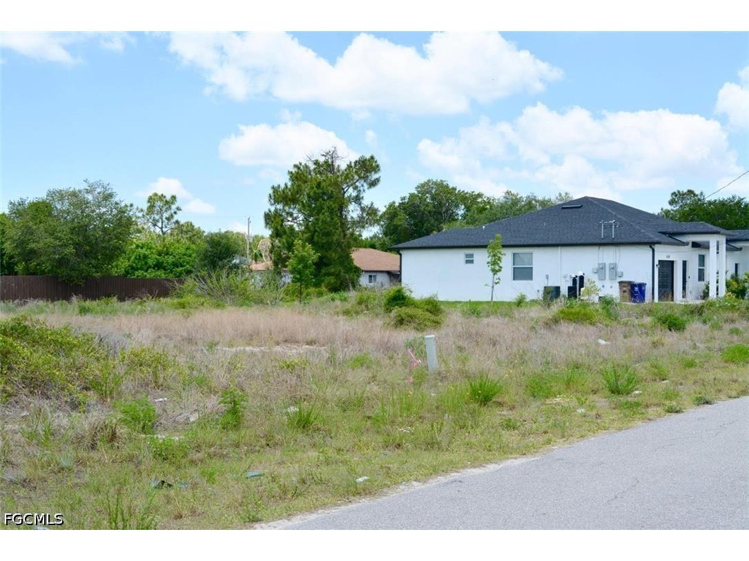 4505/4507 27th Street SW Lehigh Acres FL 33973 2026020049 image10