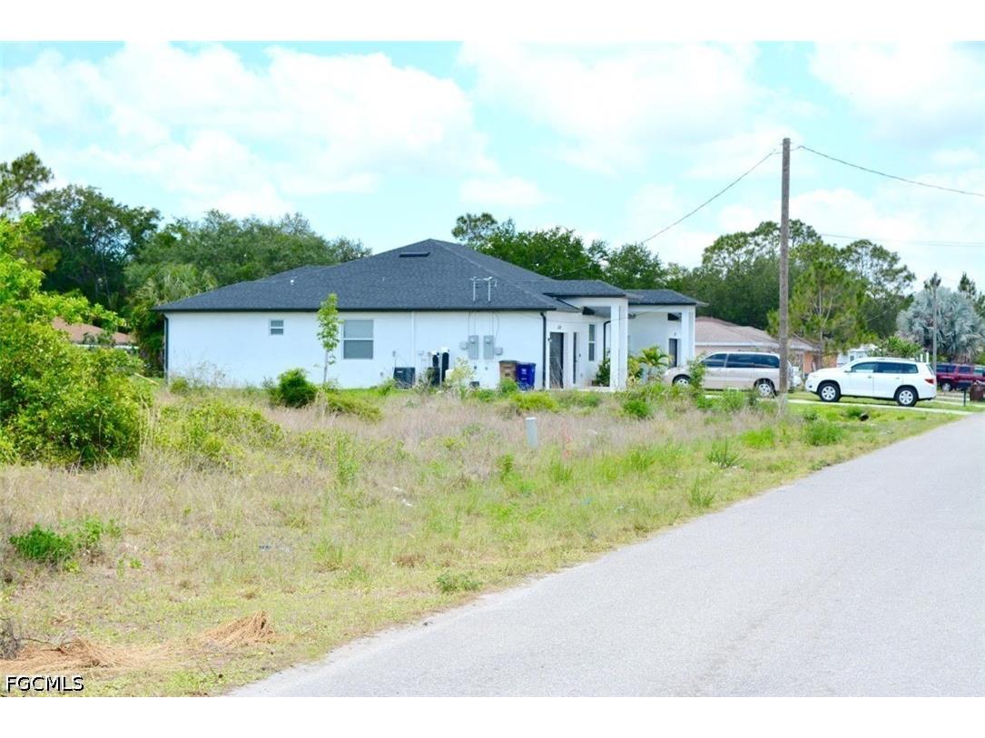 4505/4507 27th Street SW Lehigh Acres FL 33973 2026020049 image9