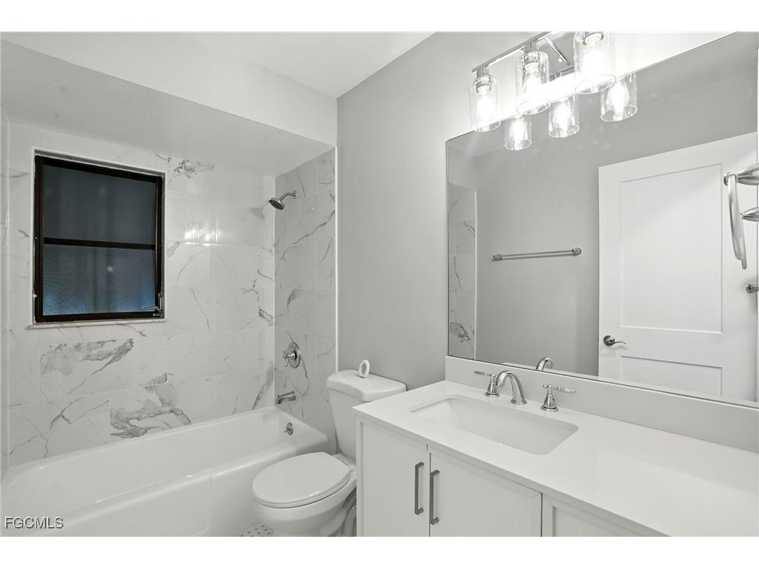 4508 Santa Barbara Boulevard #102 Cape Coral FL 33914 2025007634 image19