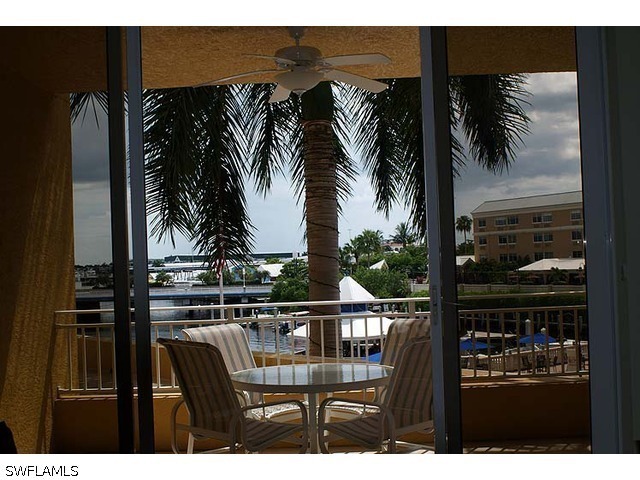 451 Bayfront Place #5206 Naples FL 34102 226017997 image3