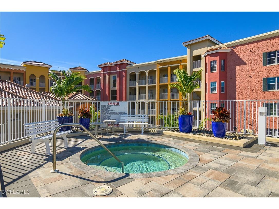 451 Bayfront Place #5201 Naples FL 34102 225084280 image23