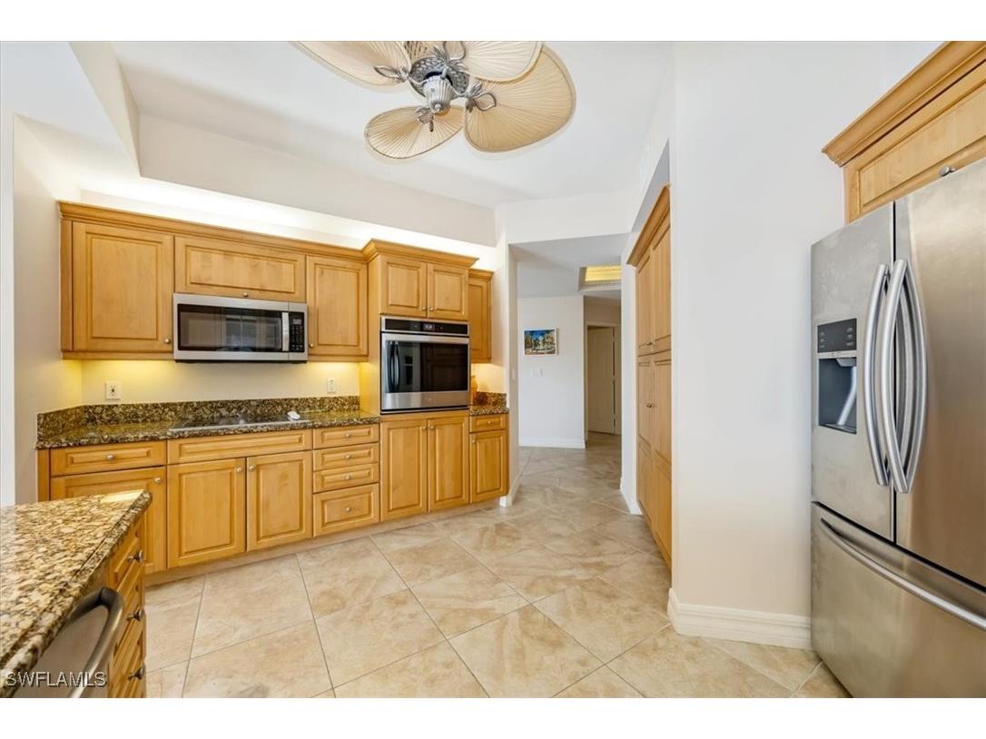 451 Bayfront Place #5207 Naples FL 34102 225073241 image10
