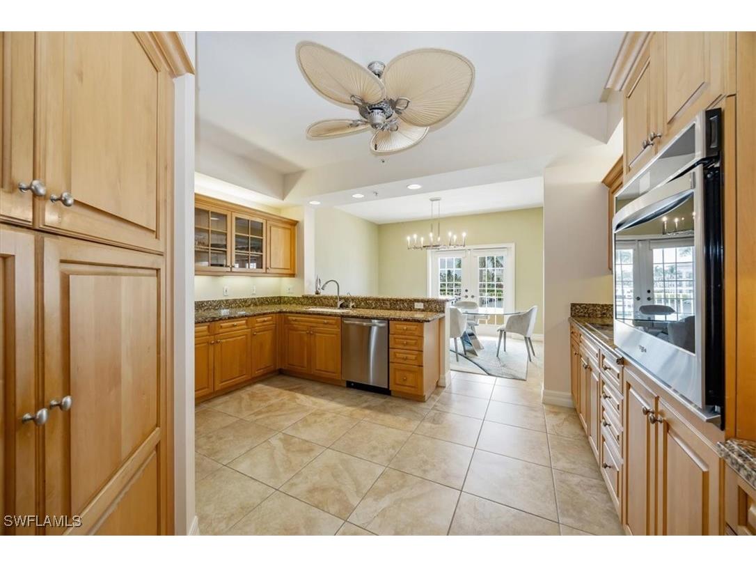 451 Bayfront Place #5207 Naples FL 34102 225073241 image9