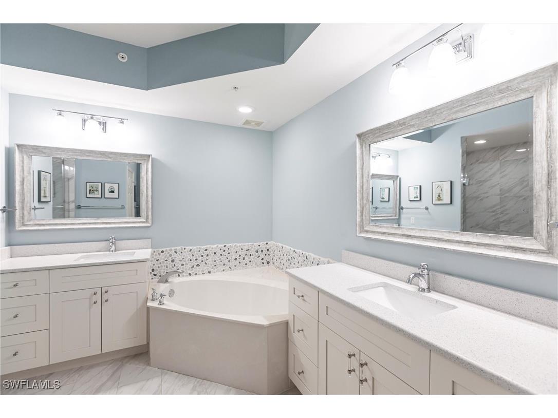 451 Bayfront Place #5309 Naples FL 34102 225067795 image21